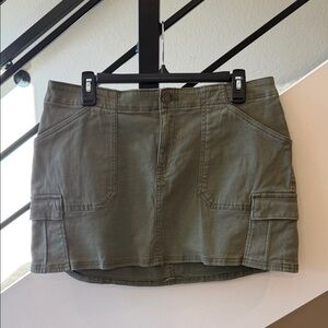 Hollister Khaki Mini Skirt with Pockets